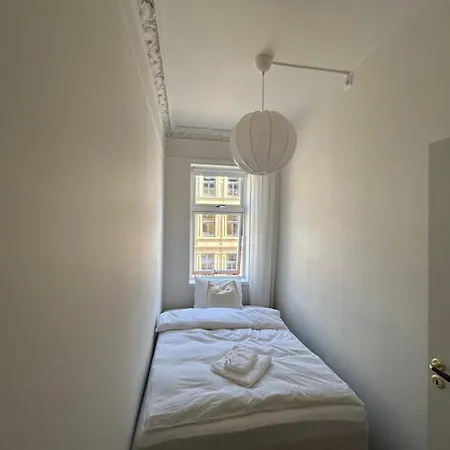 Newly Renovated 4-bedroom In Appartement Oslo